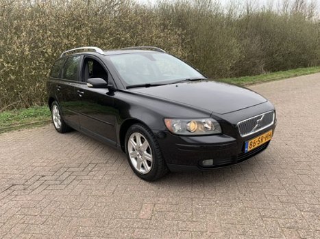 Volvo V50 - 1.6D Edition II Airco, Cruise Control, Handsfree, Trekhaak - 1