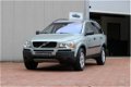 Volvo XC90 - 2.4 D5 AWD AUTOMAAT YOUNGTIMER BTW AUTO - 1 - Thumbnail