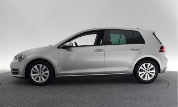 Volkswagen Golf - 1.0 TSI 115 PK BUSINESS EDITION II NAVI / CAMERA / CLIMA / CRUISE / PDC - 1