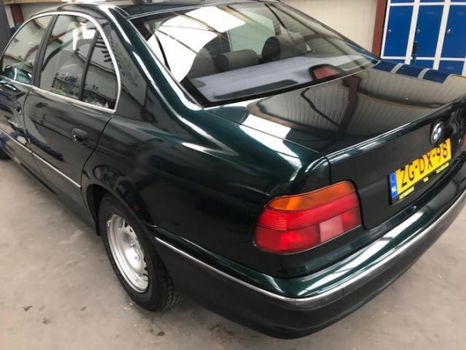 BMW 5-serie - 520i Executive - 1