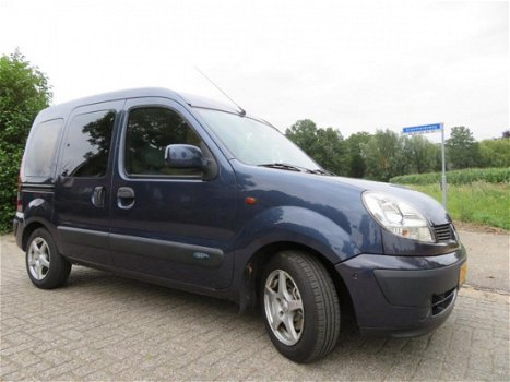 Renault Kangoo - 1.6i Benzine met Airco en 2x Schuifdeur - 1