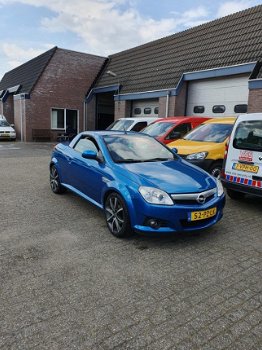 Opel Tigra TwinTop - 1.4-16V Cosmo - 1