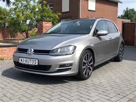 Volkswagen Golf - 1.4 TSI Highline ACC DCC DSG Bi-Xenon Panorama Navi-Pro Camera standkachel 140pk - 1