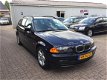 BMW 3-serie Touring - 320i Executive Automaat/Nette/Youngtimer - 1 - Thumbnail