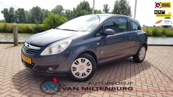 Opel Corsa - 1.4-16V Enjoy Airco - 1