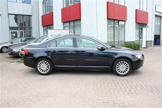 Volvo S80 - 2.5 T Momentum ZEER GOED - 1