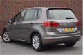 Volkswagen Golf Sportsvan - 1.2 TSI Easyline Rijklaar - Telefoonverbinding - 6 Maanden BOVAG Garanti - 1 - Thumbnail