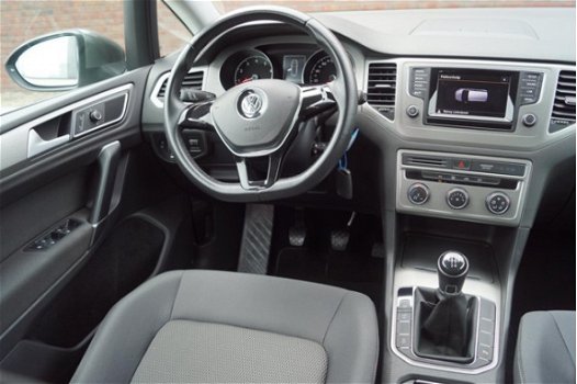 Volkswagen Golf Sportsvan - 1.2 TSI Easyline Rijklaar - Telefoonverbinding - 6 Maanden BOVAG Garanti - 1