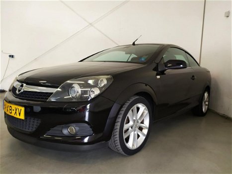 Opel Astra TwinTop - 1.8 Cosmo - 1