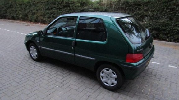 Peugeot 106 - 1.1 XT Stuurbekr./CV/Elek Ramen/APK 08-2020/Dealeronderhouden - 1