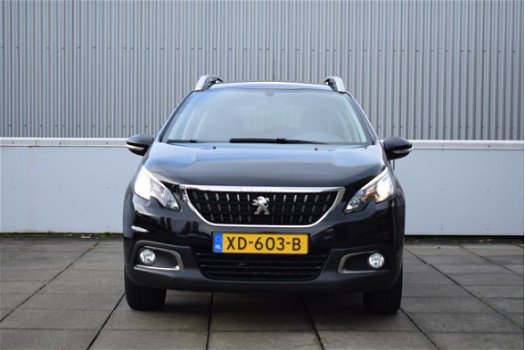 Peugeot 2008 - BLUE LION 1.2 PURETECH 82PK | NAVIGATIE | VELGEN - 1