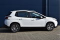 Peugeot 2008 - BLUE LION 1.2 PURETECH 82PK | NAVIGATIE | VELGEN - 1 - Thumbnail