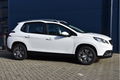 Peugeot 2008 - BLUE LION 1.2 PURETECH 82PK | NAVIGATIE | VELGEN - 1 - Thumbnail