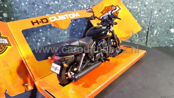 Harley Davidson street 750 2015 1:12 Maisto - 3