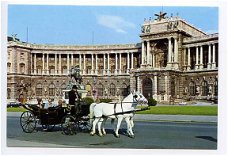 D068 Wenen Wien Neue Hofburg met Koets en Paarden Oostenrijk