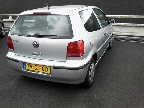 Volkswagen Polo - 1.4 Comfortline - 1