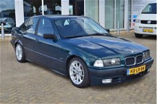 BMW 3-serie - 318i Colorline *Cruise, PDC, NAP Youngtimer