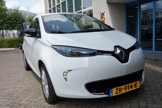 Renault Zoe - Intens R90 R-link / 43 KW / 4% bijtelling / ex accu - 1