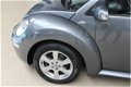 Volkswagen New Beetle Cabriolet - 1.6 102pk Highline 100% (Dealer) onderhouden label - 1 - Thumbnail