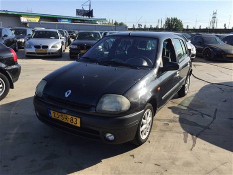 Renault Clio - 1.6 RXE - 1