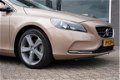 Volvo V40 - 1.6 T4 180PK Momentum - 1 - Thumbnail