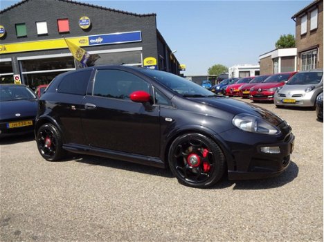 Fiat Punto Evo - 1.4 Abarth 163 pk / Leder / Rijklaarprijs / Profiteer nu van onze najaarsactie - 1