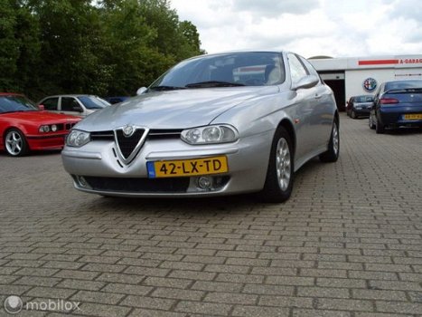 Alfa Romeo 156 - - 2.5 24V V6 - 1