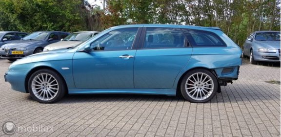 Alfa Romeo 156 Sportwagon - - 2.5-24V V6 Q-SYSTEM DIST. RIJDBARE A. SCHADE - 1