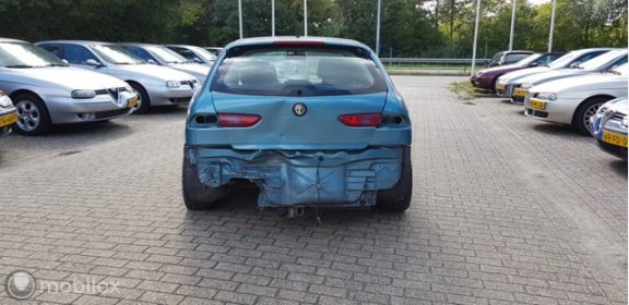 Alfa Romeo 156 Sportwagon - - 2.5-24V V6 Q-SYSTEM DIST. RIJDBARE A. SCHADE - 1