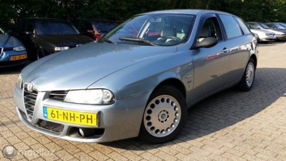 Alfa Romeo 156 Sportwagon - - 1.9 JTD AZZURO GABBIANO APK/LEDER/AIRCO - 1