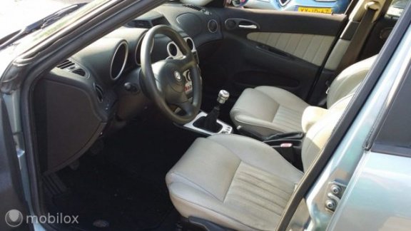 Alfa Romeo 156 Sportwagon - - 1.9 JTD AZZURO GABBIANO APK/LEDER/AIRCO - 1