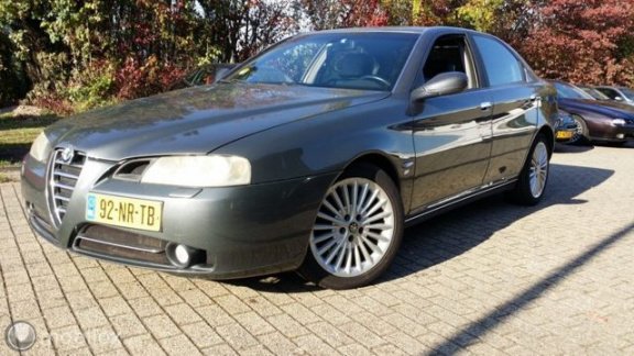 Alfa Romeo 166 - - 2.4 JTD M.JET DISTINCTIVE IN Ti UITVOERING - 1