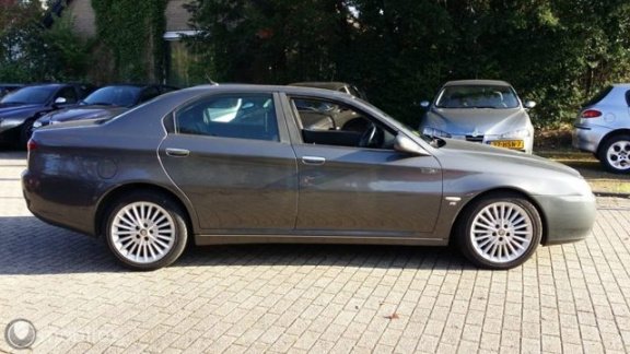 Alfa Romeo 166 - - 2.4 JTD M.JET DISTINCTIVE IN Ti UITVOERING - 1