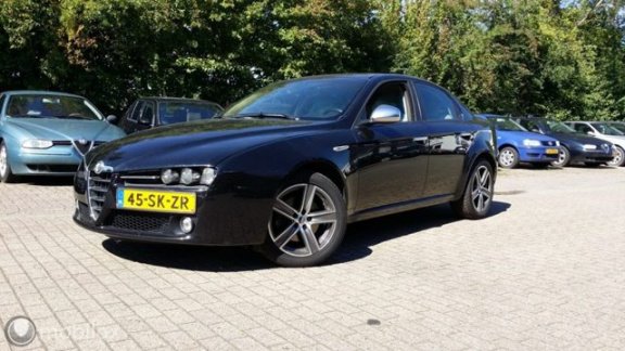 Alfa Romeo 159 - - 1.9 JTD DISTINCTIVE 150PK ZWART - 1