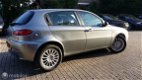 Alfa Romeo 147 - - 1.6 T.SPARK GRIGIO STROMBOLI MET APK - 1 - Thumbnail