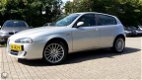 Alfa Romeo 147 - - 1.9 JTD ALLE OPTIES/ TOP AUTO - 1 - Thumbnail