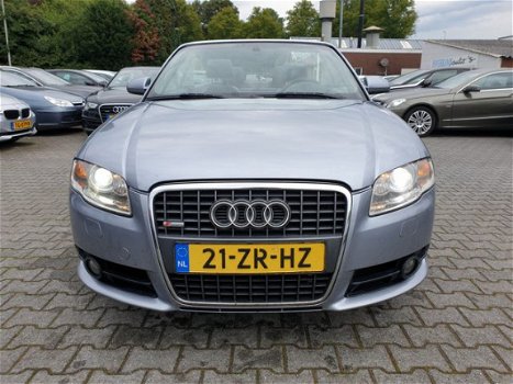 Audi A4 Cabriolet - 3.0 TDI Quattro S-LINE AUT. *1/2LEDER+XENON+NAVI+PDC+ECC+CRUISE - 1