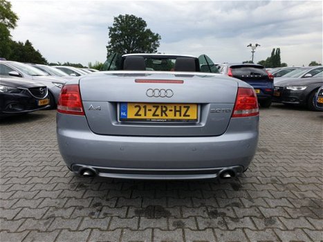 Audi A4 Cabriolet - 3.0 TDI Quattro S-LINE AUT. *1/2LEDER+XENON+NAVI+PDC+ECC+CRUISE - 1