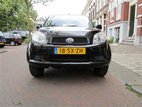 Daihatsu Terios - 1.5-16v Explore 2WD Airco Eerste eigenaar - 1