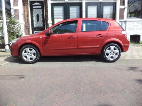 Opel Astra - 1.6 Edition 5 drs Airco - 1