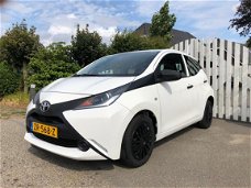 Toyota Aygo - 1.0 VVT-i x 5 Deurs Airco Pdc