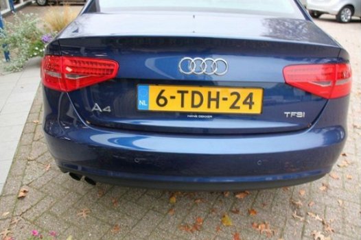 Audi A4 - 1.8 TFSI Business Edition - 1