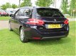 Peugeot 308 SW - 1.6 BlueHDI PANORAMA LMV NAVI CRUISE 108000km DEALER ONDERH. 1e EIGENAAR - 1 - Thumbnail