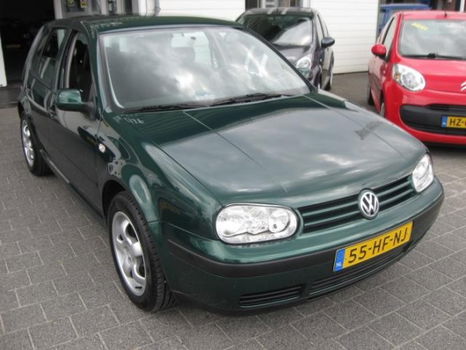 Volkswagen Golf - 1.6-16V - 1