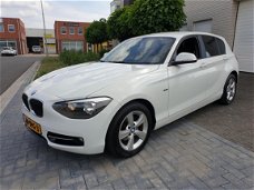 BMW 1-serie - 116i Business Sport 5 Deurs Navigatie