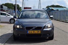 Volvo S40 - 1.6D Momentum | Clima | Cruise | APK 2-2010