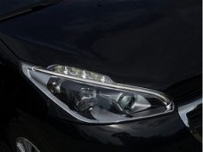 Peugeot 208 - 1.2 PureT. Lion LED 2016 *NAP