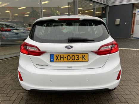 Ford Fiesta - 1.1 70 PK TREND Navigatie | Cruise Control | Voorruitverwarming | Sync3 | Apple Carpla - 1