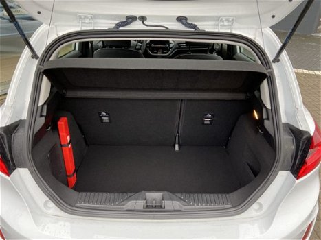 Ford Fiesta - 1.1 70 PK TREND Navigatie | Cruise Control | Voorruitverwarming | Sync3 | Apple Carpla - 1