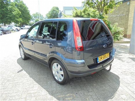 Ford Fusion - 1.6 Futura AUTOMAAT - 1